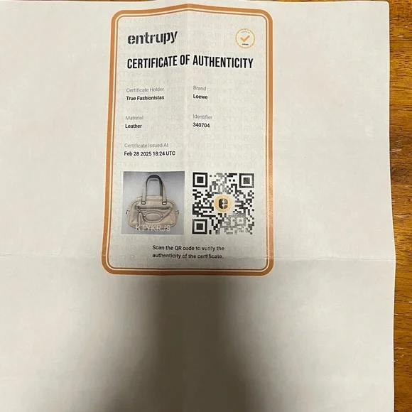 Vintage Loewe Nappa Leather Cream / Light Pink Mini Anagram Boston bag. - Picture 13 of 13